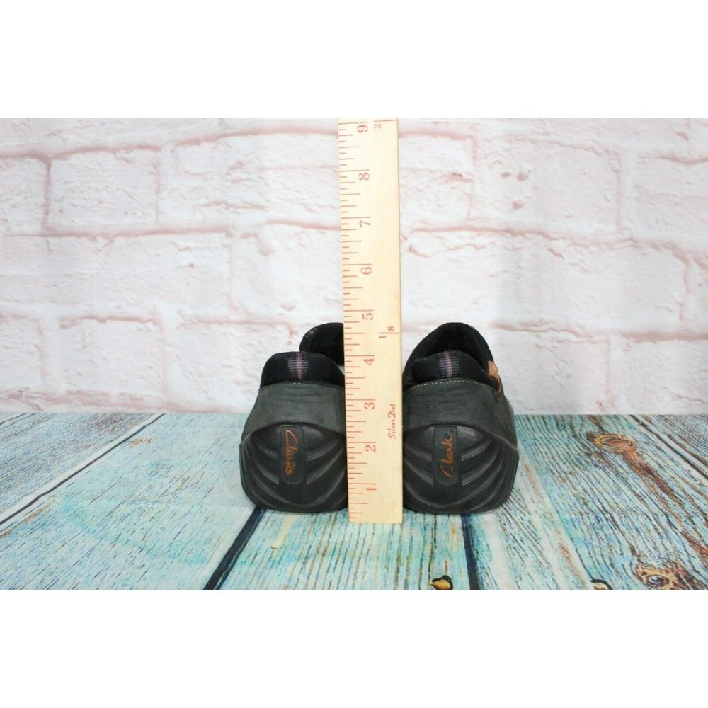 Clarks  Green Leather Slip On Waterproof Casual Loafer Shoes Size 8 Medium - Picture 6 of 9